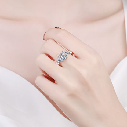 【JYJZZ213】Synthetic Moissanite S925 Sterling Silver 2CT Rectangle Shaped Ring Simple Fashion Versatile Design Radiant Cut Ring for Women.