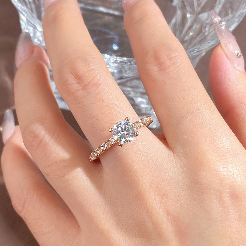 【JYJZZ198】Synthetic Moissanite S925 Silver Ring on Running Princess 1 CT Stylish and atmospheric crafted ring, fashionable high class light luxury women men classic daily jewelry gifts.